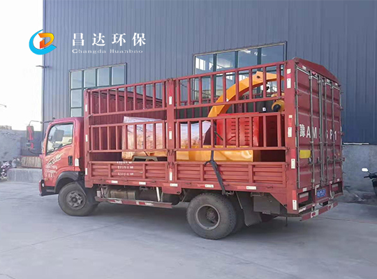 湖（hú）北客戶自提大型樹枝粉碎機（jī）